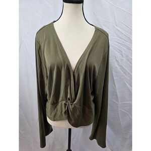 Fabletics Olive Green Twist Front Knit Crop Top Long Sleeve Womens 2X
